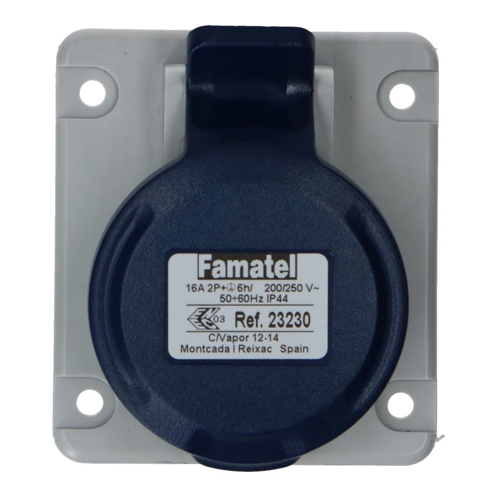 CEE female 3 polig 6H 16A IP54 inbouw wcd 220-240VAC CEE female 3 polig 6H 16A IP54 inbouw wcd 220-240VAC