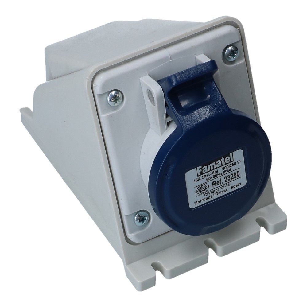 CEE female 3 polig 6H 16A IP54 wcd 220-240VAC CEE female 3 polig 6H 16A IP54 wcd 220-240VAC