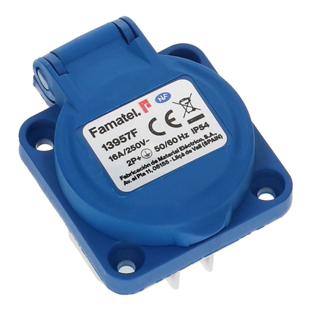 CEE schuko 3 polig 16A IP54 220-240VAC met penaarde 2x verticale invoer CEE schuko 3 polig 16A IP54 220-240VAC met penaarde 2x verticale invoer
