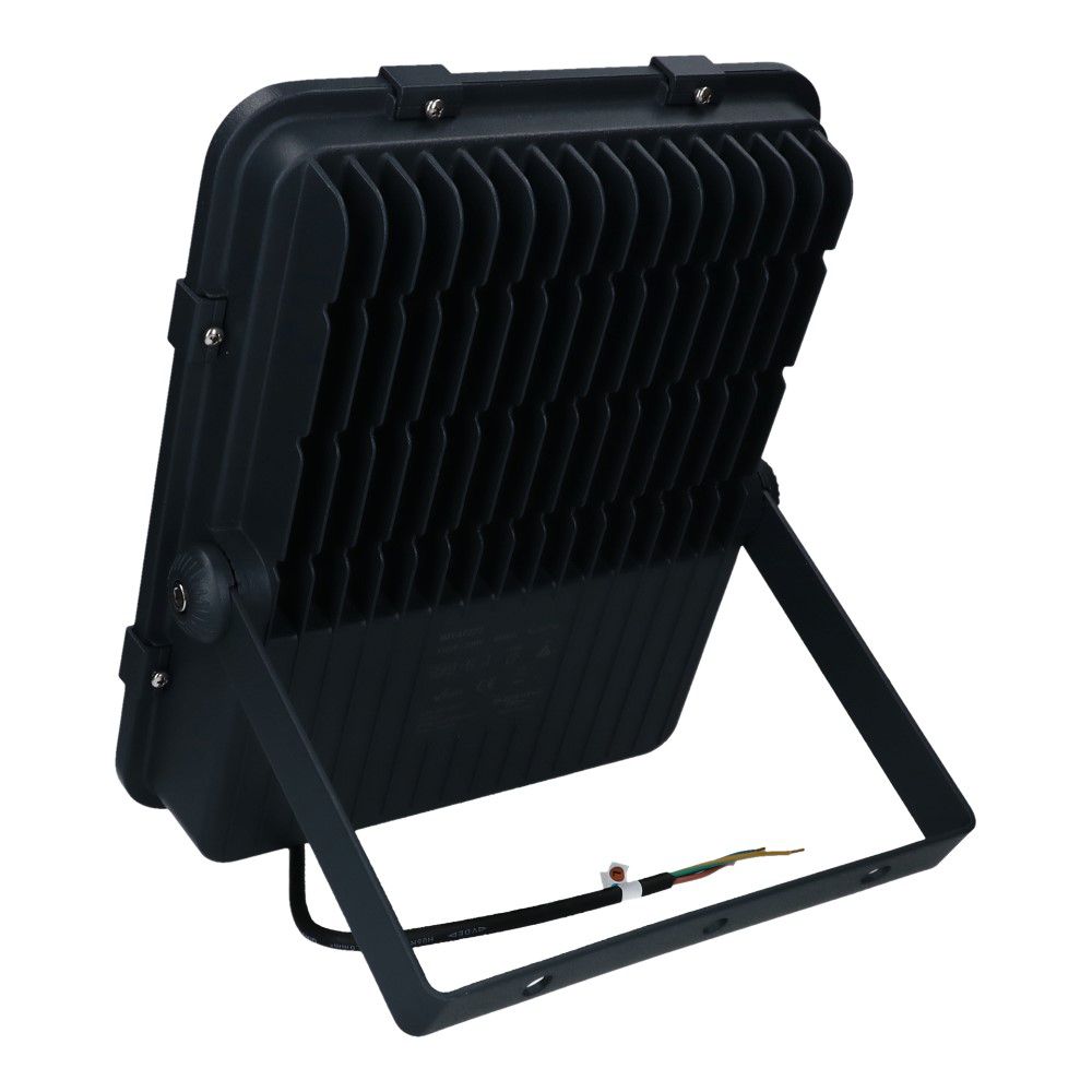 Floodlight LED 150W 6500k koelwit 18000 lumen IP65 Floodlight LED 150W 6500k koelwit 18000 lumen IP65