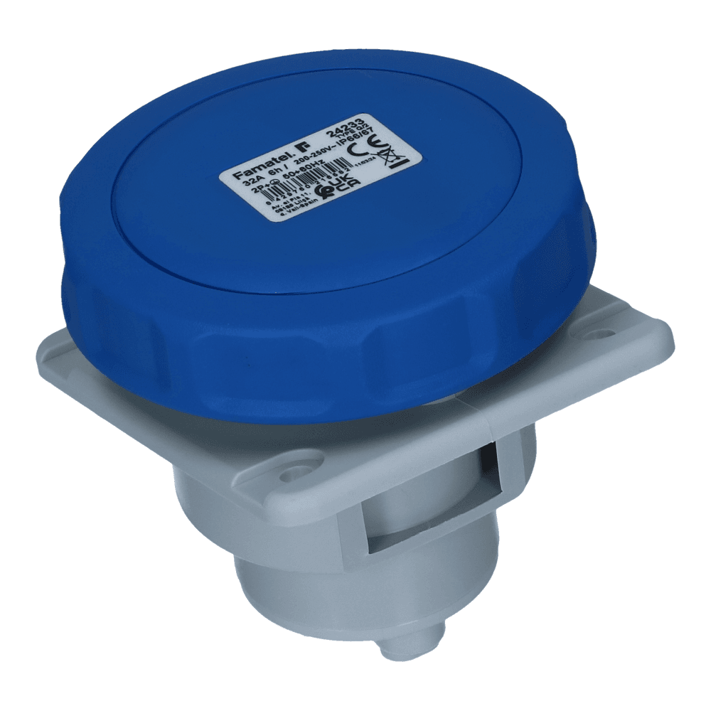 CEE female 3 polig 6H 32A IP67 inbouw wcd 220-240VAC CEE female 3 polig 6H 32A IP67 inbouw wcd 220-240VAC