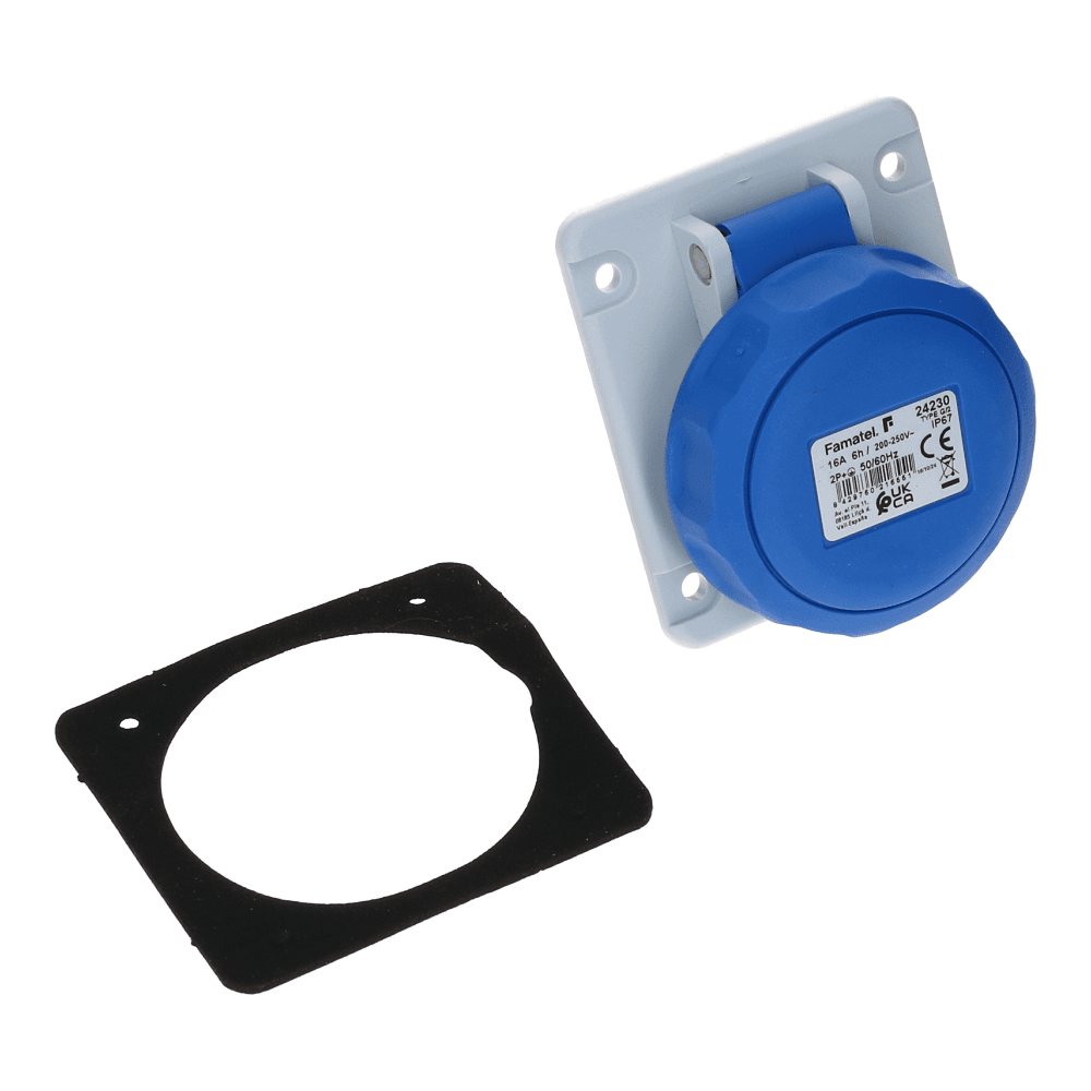 CEE female 3 polig 6H 16A IP67 inbouw wcd 220-240VAC CEE female 3 polig 6H 16A IP67 inbouw wcd 220-240VAC