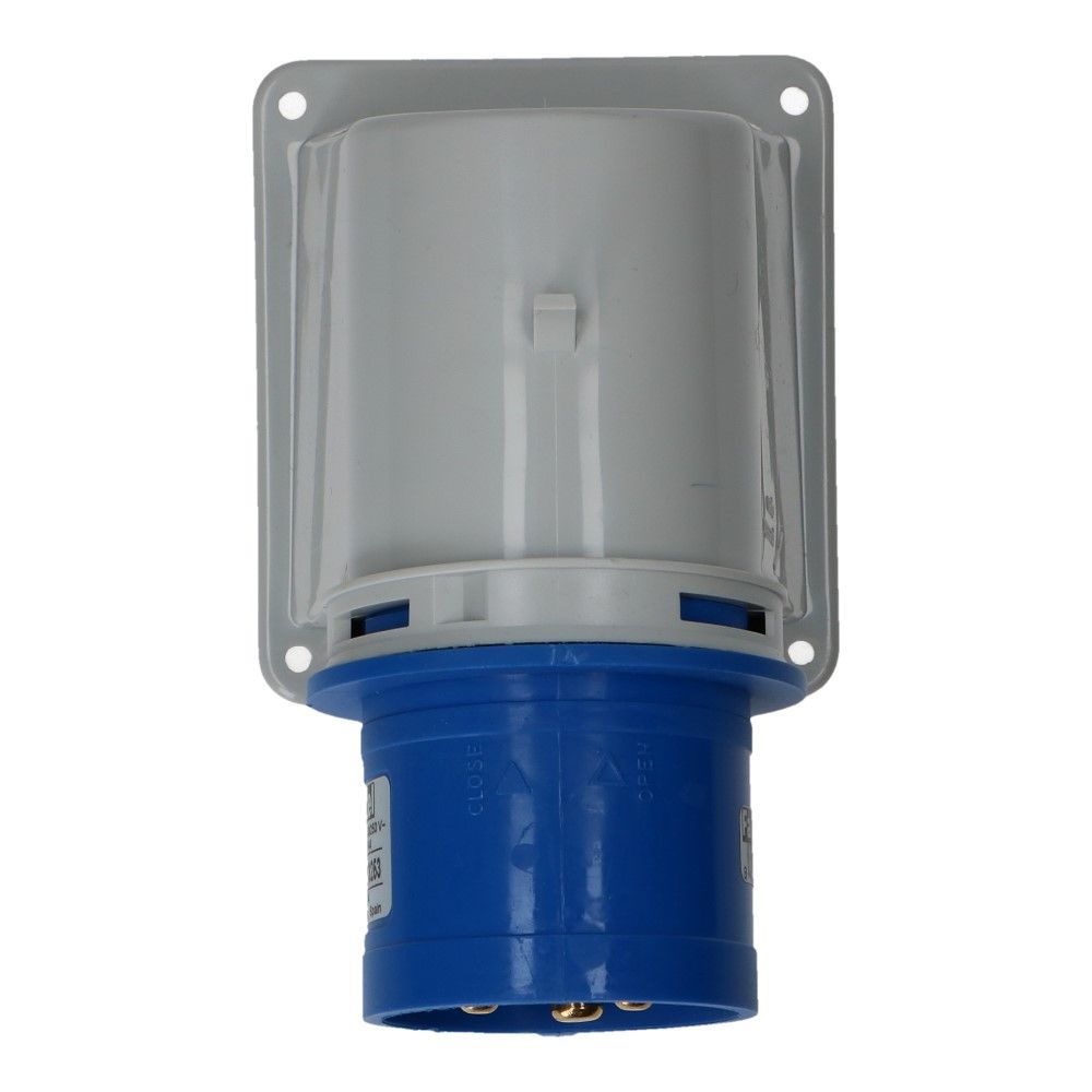 CEE male 3 polig 6H 32A IP44 wcd 220-240VAC CEE male 3 polig 6H 32A IP44 wcd 220-240VAC
