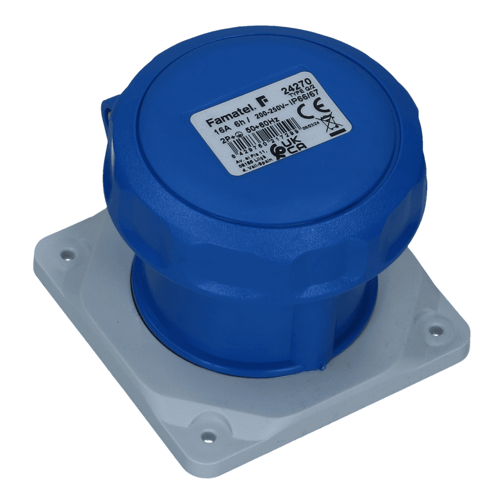 CEE female 3 polig 6H 16A IP67 inbouw wcd 220-240VAC recht CEE female 3 polig 6H 16A IP67 inbouw wcd 220-240VAC recht