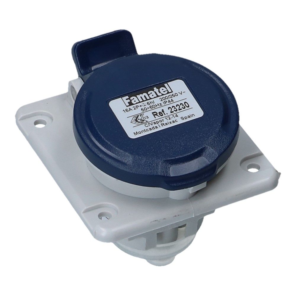 CEE female 3 polig 6H 16A IP54 inbouw wcd 220-240VAC CEE female 3 polig 6H 16A IP54 inbouw wcd 220-240VAC