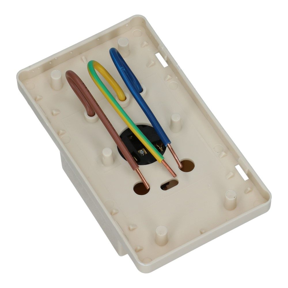 Deksel met 1-voudige contactdoos voor universele lasdoos Creme Deksel met 1-voudige contactdoos voor universele lasdoos Creme