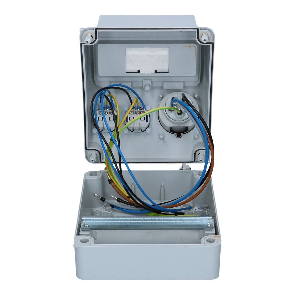 Wandverdeelkast voorbedraad IP44 1x CEE 32A 5p 2x schuko Wandverdeelkast voorbedraad IP44 1x CEE 32A 5p 2x schuko