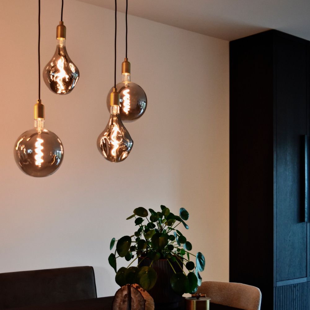 Calex LED Flex Filament Globe lamp goud G125 E27 5.5W 470lm 2100K dimbaar Calex LED Flex Filament Globe lamp goud G125 E27 5.5W 470lm 2100K dimbaar