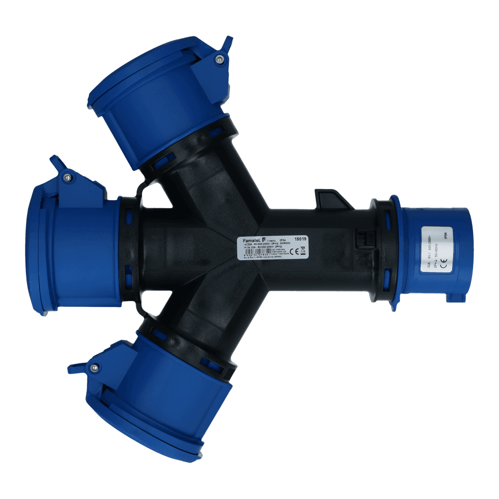 3 weg splitter 1x CEE naar 3xCEE 3p+n+e 32A 3 weg splitter 1x CEE naar 3xCEE 3p+n+e 32A